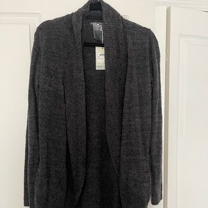 Barefoot dreams cardigan brand new! never worn! Tags attached
